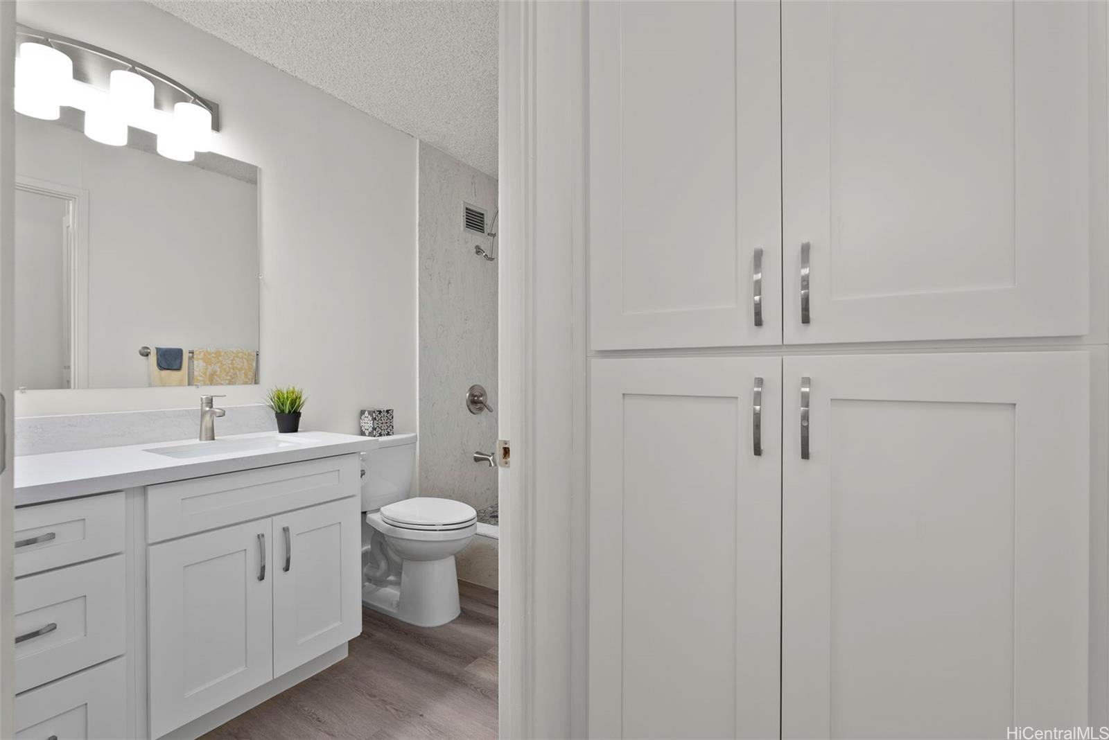 Lilikoi condo # 310, Honolulu, Hawaii - photo 10 of 25