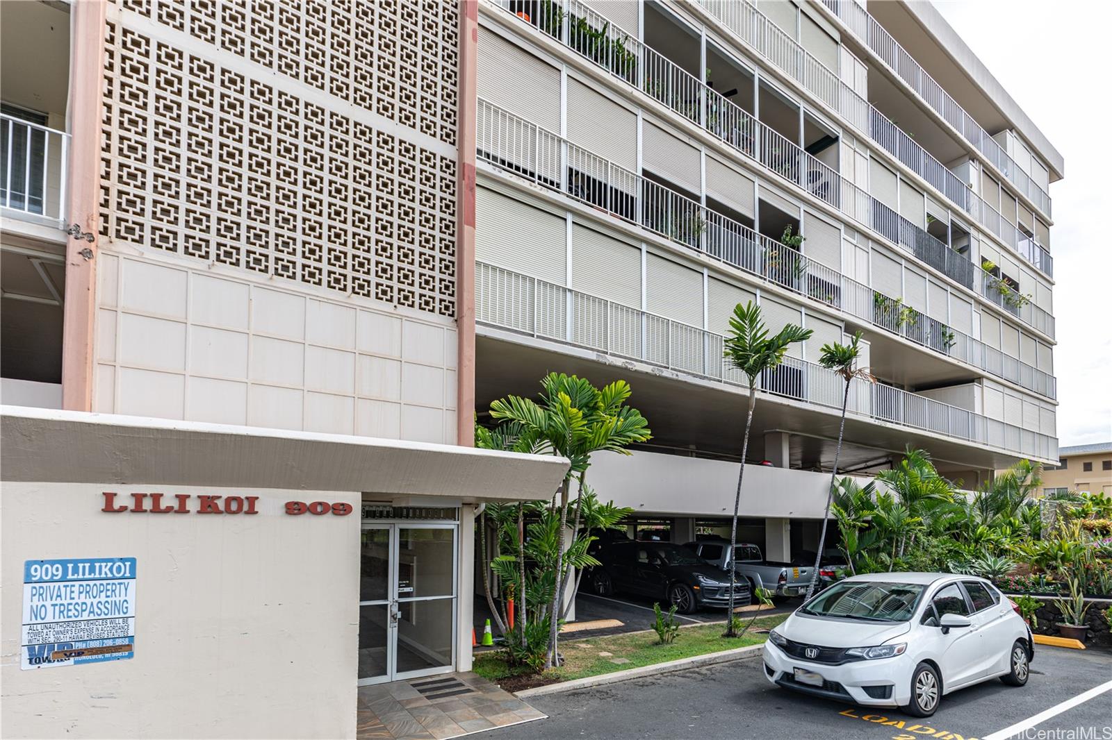 Lilikoi condo # 312, Honolulu, Hawaii - photo 17 of 19