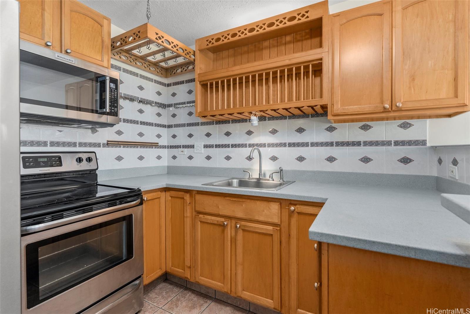 Lilikoi condo # 515, Honolulu, Hawaii - photo 11 of 25