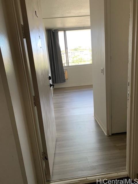 909 Ala Nanala St Honolulu - Rental - photo 3 of 17