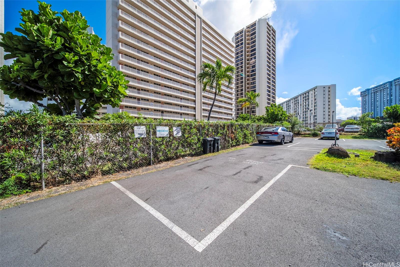 Lakeside West condo # 601, Honolulu, Hawaii - photo 14 of 16