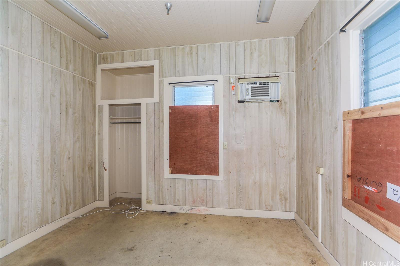 909 Eu Lane Honolulu Oahu commercial real estate photo10 of 22