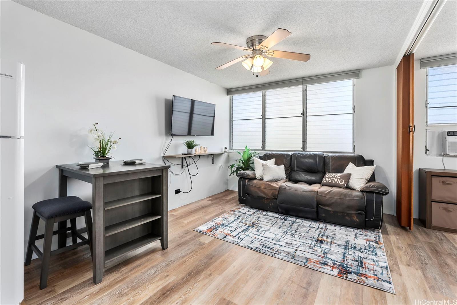 Clairmont condo # 305, Honolulu, Hawaii - photo 3 of 15