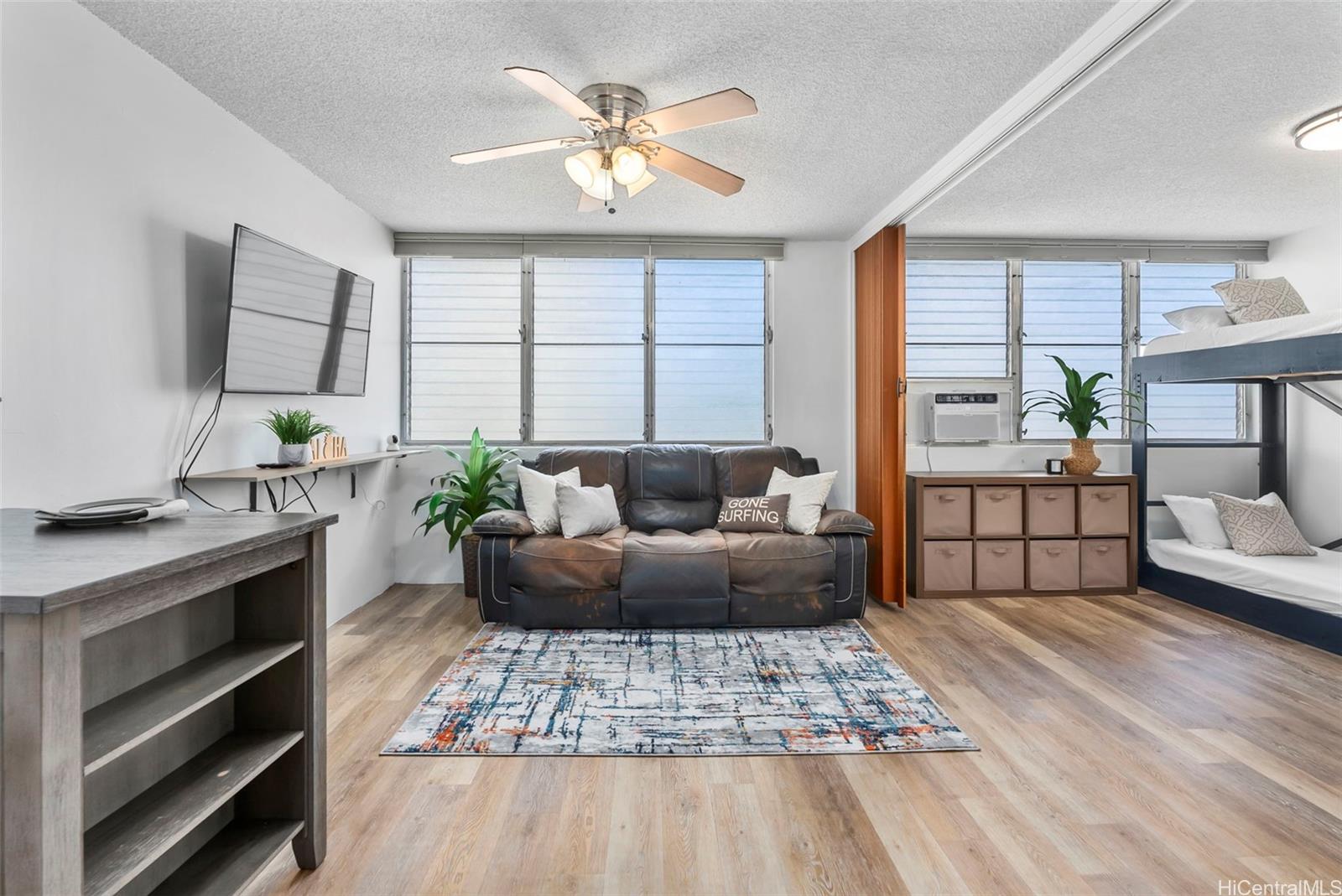 Clairmont condo # 305, Honolulu, Hawaii - photo 4 of 15