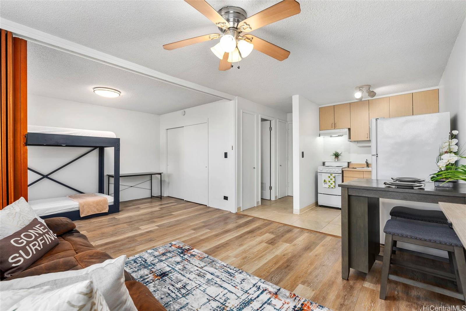 Clairmont condo # 305, Honolulu, Hawaii - photo 6 of 15