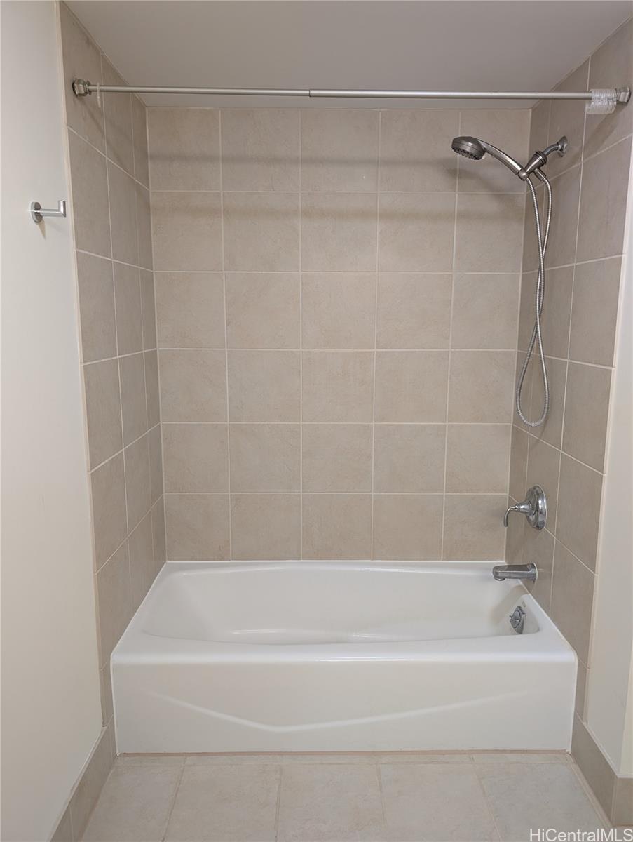 909 Kapiolani Blvd Honolulu - Rental - photo 5 of 9