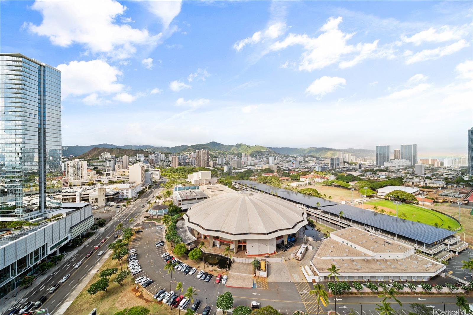909 Kapiolani condo # 2305, Honolulu, Hawaii - photo 18 of 24