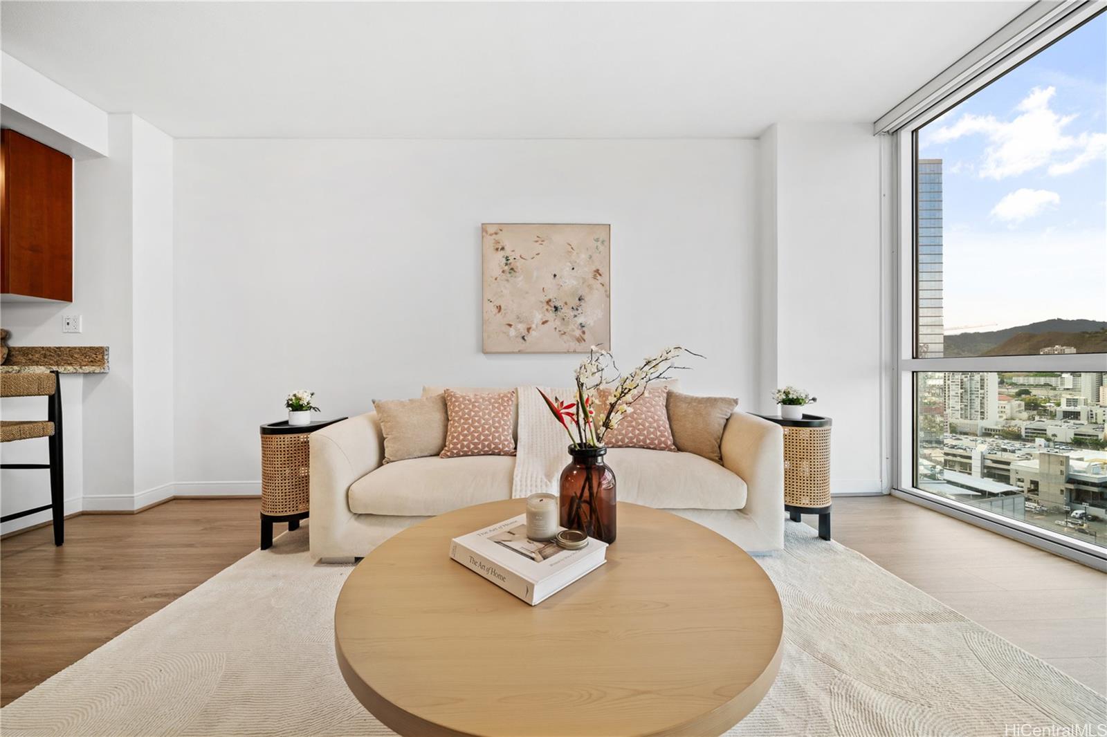 909 Kapiolani condo # 2305, Honolulu, Hawaii - photo 4 of 24