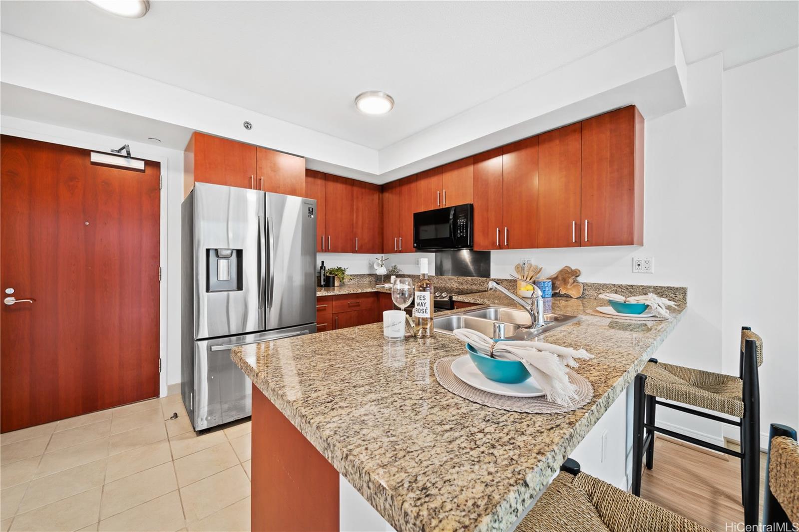 909 Kapiolani condo # 2305, Honolulu, Hawaii - photo 7 of 24