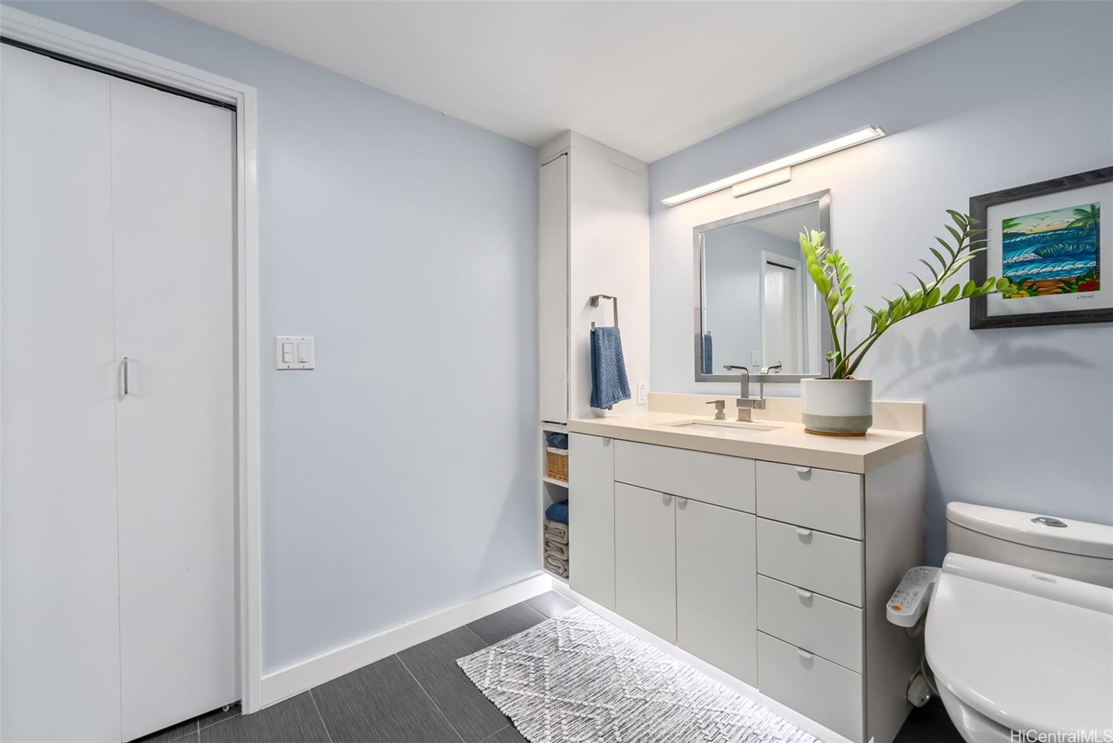 909 Kapiolani condo # 2405, Honolulu, Hawaii - photo 15 of 25