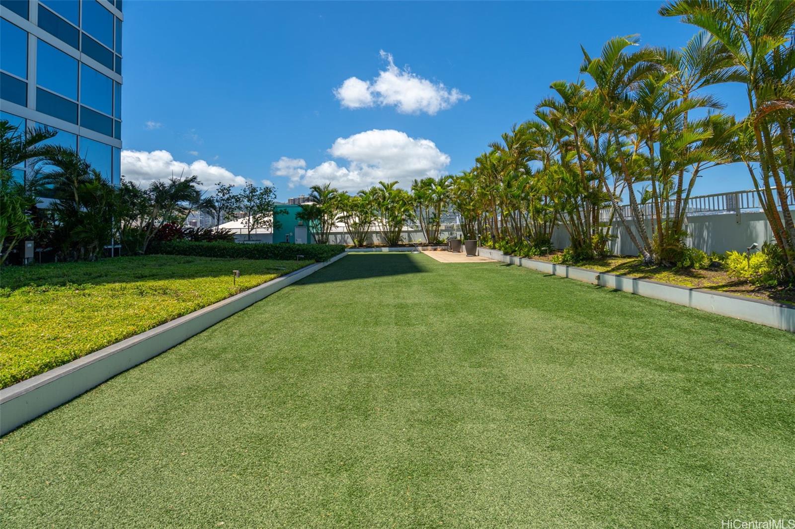 909 Kapiolani condo # 2405, Honolulu, Hawaii - photo 22 of 25