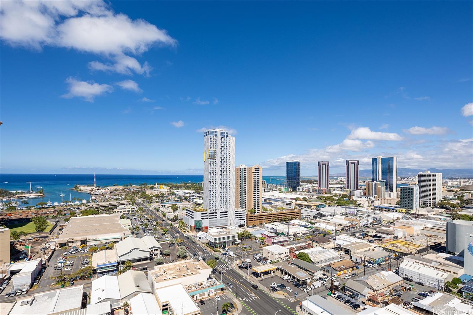 909 Kapiolani Blvd Honolulu - Rental - photo 15 of 22