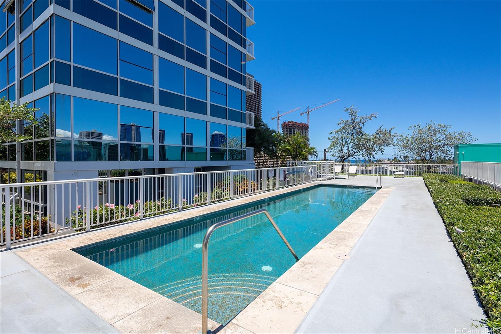 909 Kapiolani Blvd Honolulu - Rental - photo 16 of 22