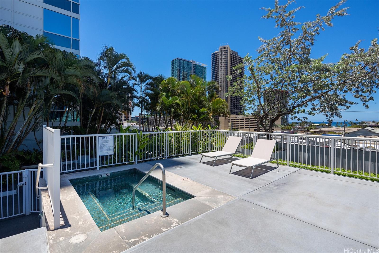 909 Kapiolani Blvd Honolulu - Rental - photo 17 of 22