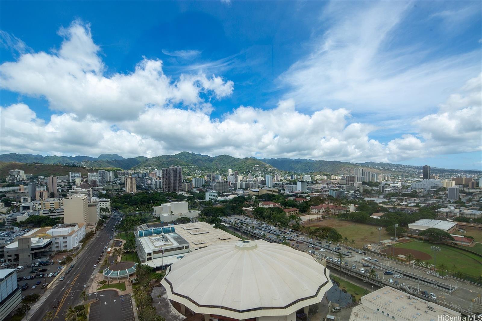 909 Kapiolani Blvd Honolulu - Rental - photo 18 of 19