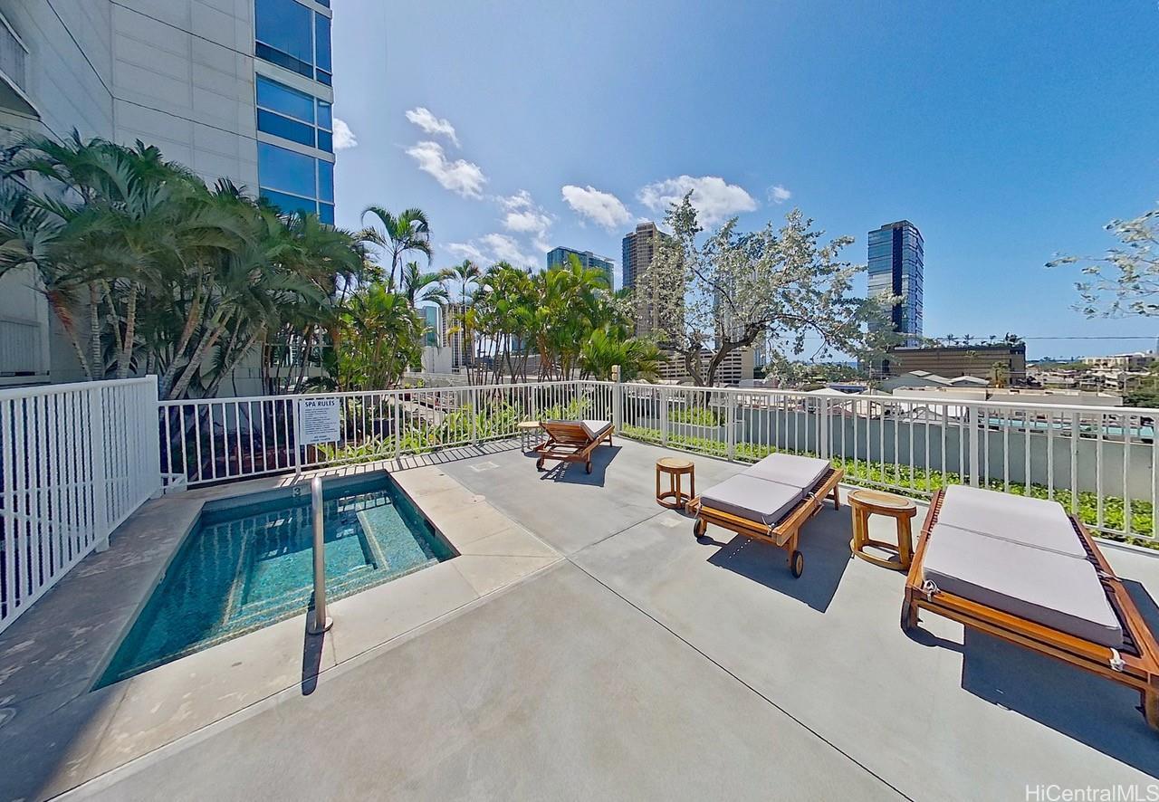 909 Kapiolani condo # 3105, Honolulu, Hawaii - photo 6 of 7