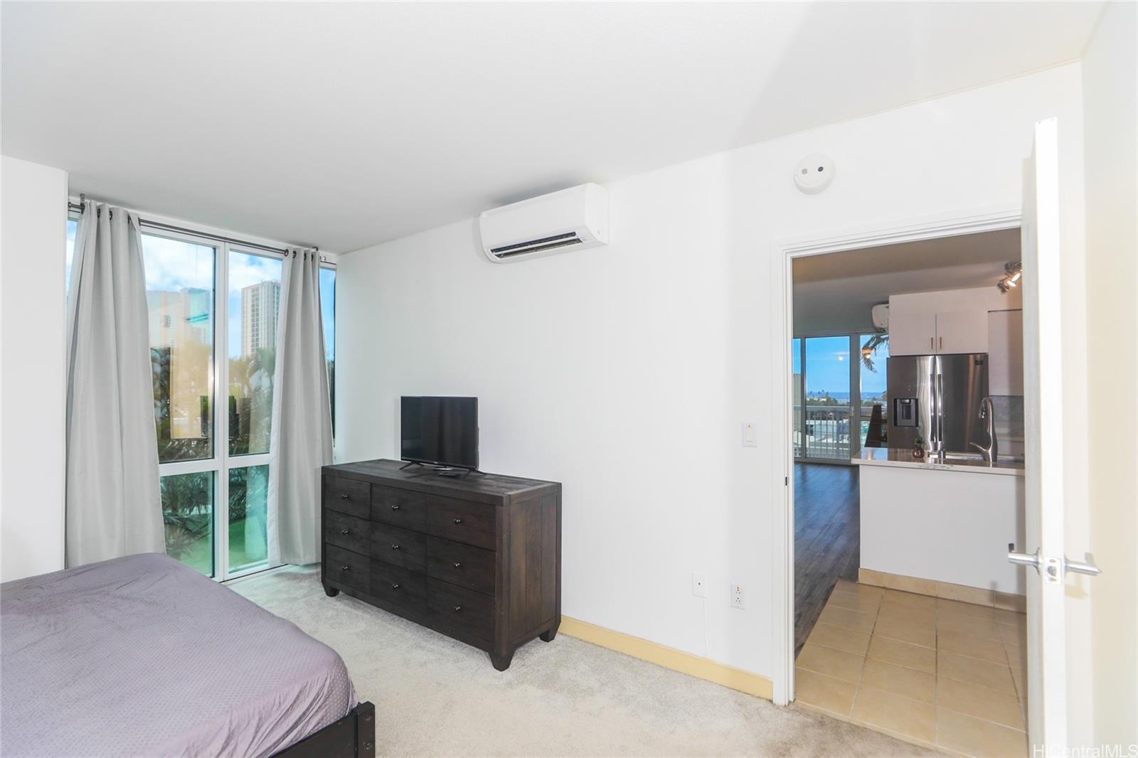 909 Kapiolani condo # 701, Honolulu, Hawaii - photo 13 of 25