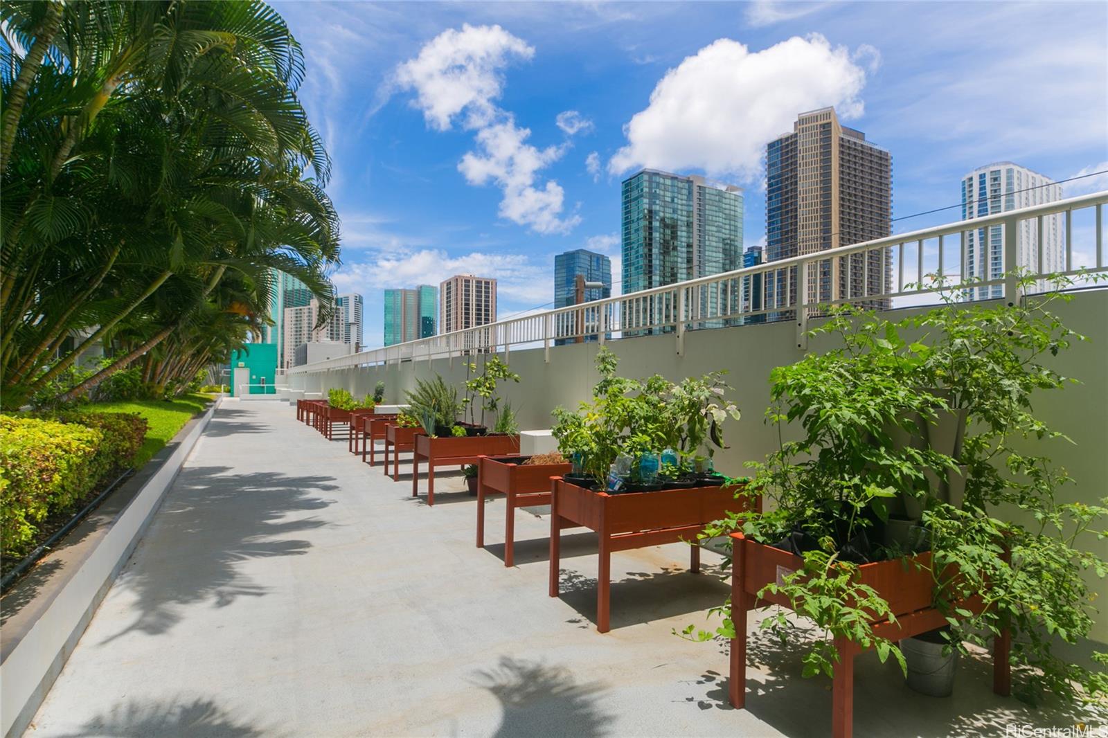 909 Kapiolani condo # 701, Honolulu, Hawaii - photo 22 of 25