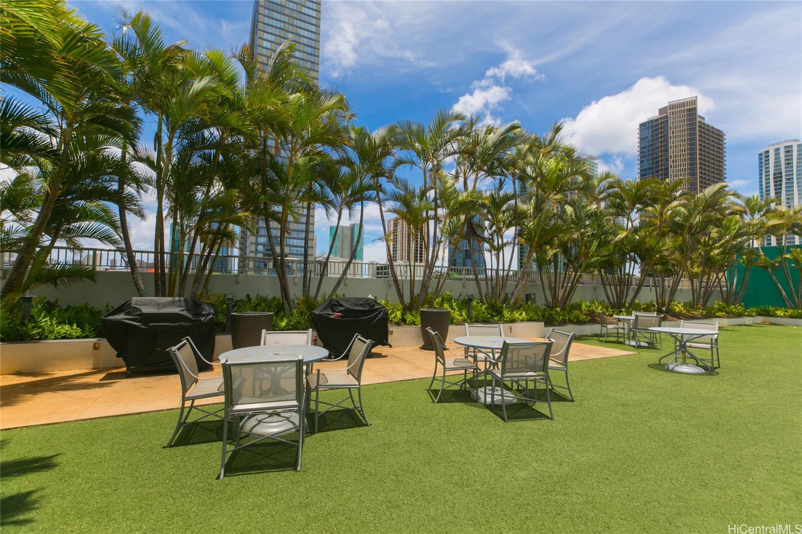 909 Kapiolani condo # 701, Honolulu, Hawaii - photo 24 of 25