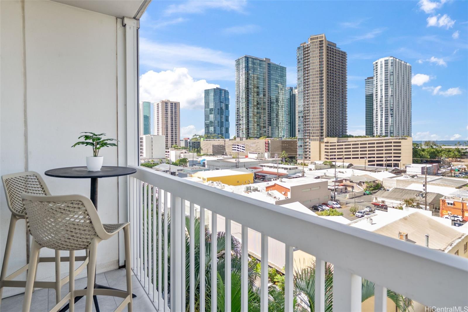 909 Kapiolani condo # 903, Honolulu, Hawaii - photo 14 of 24