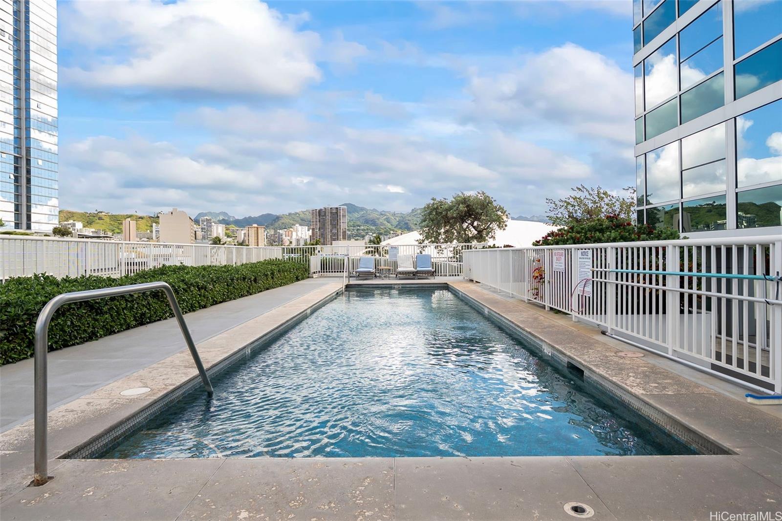 909 Kapiolani condo # 903, Honolulu, Hawaii - photo 15 of 24