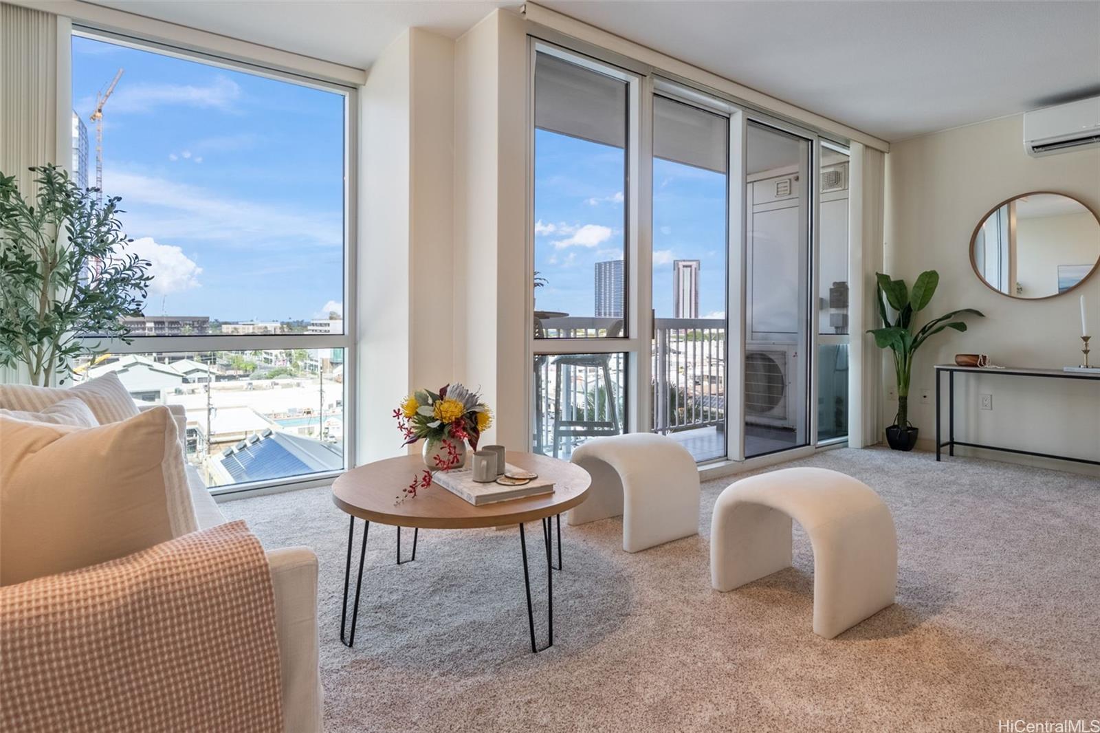 909 Kapiolani condo # 903, Honolulu, Hawaii - photo 4 of 24