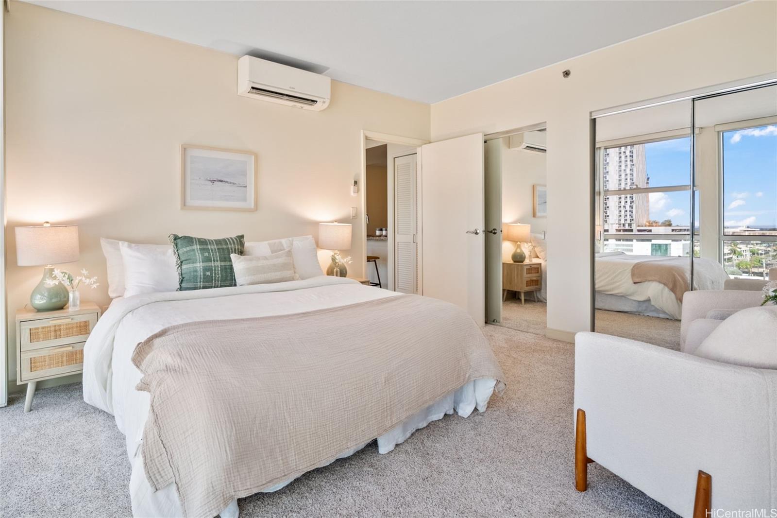 909 Kapiolani condo # 903, Honolulu, Hawaii - photo 6 of 24