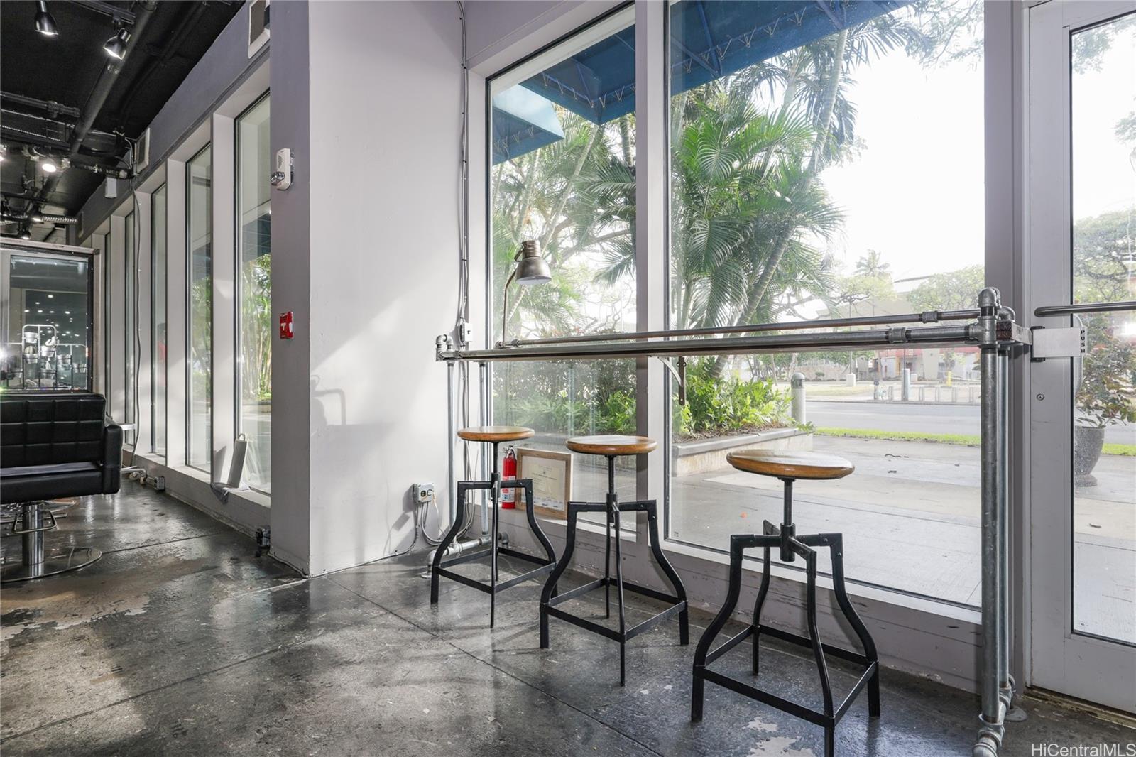 909 Kapiolani Blvd Kakaako  - photo 14 of 21