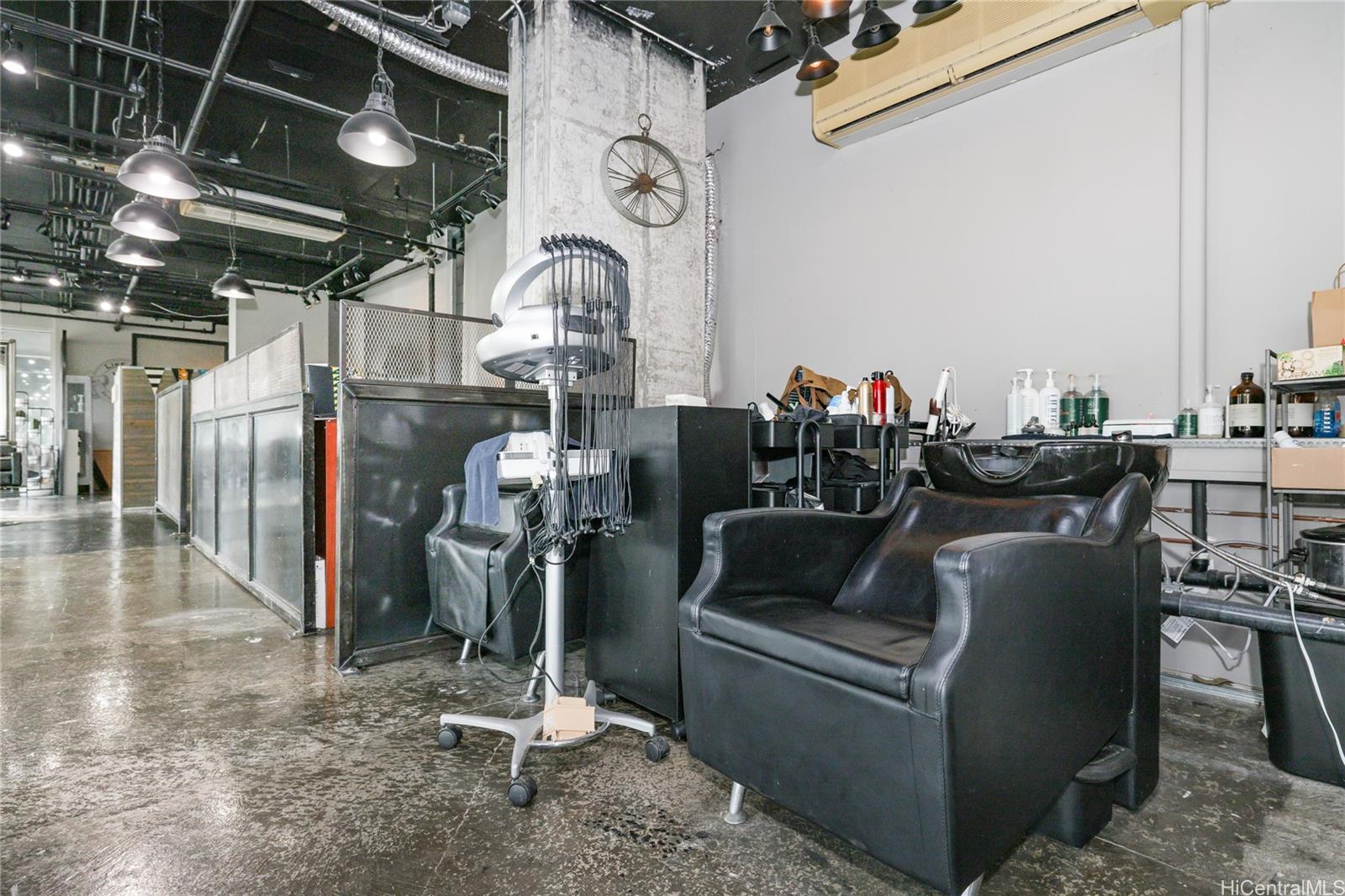 909 Kapiolani Blvd Kakaako  - photo 16 of 21