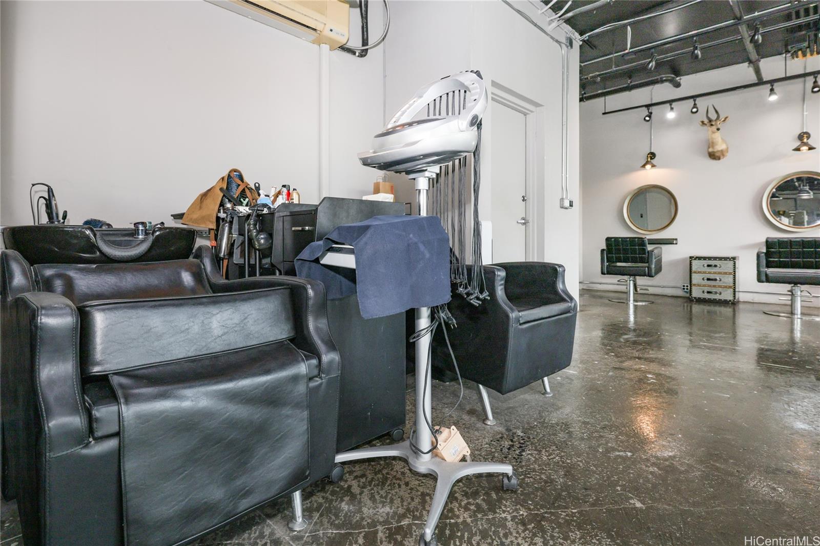 909 Kapiolani Blvd Kakaako  - photo 17 of 21