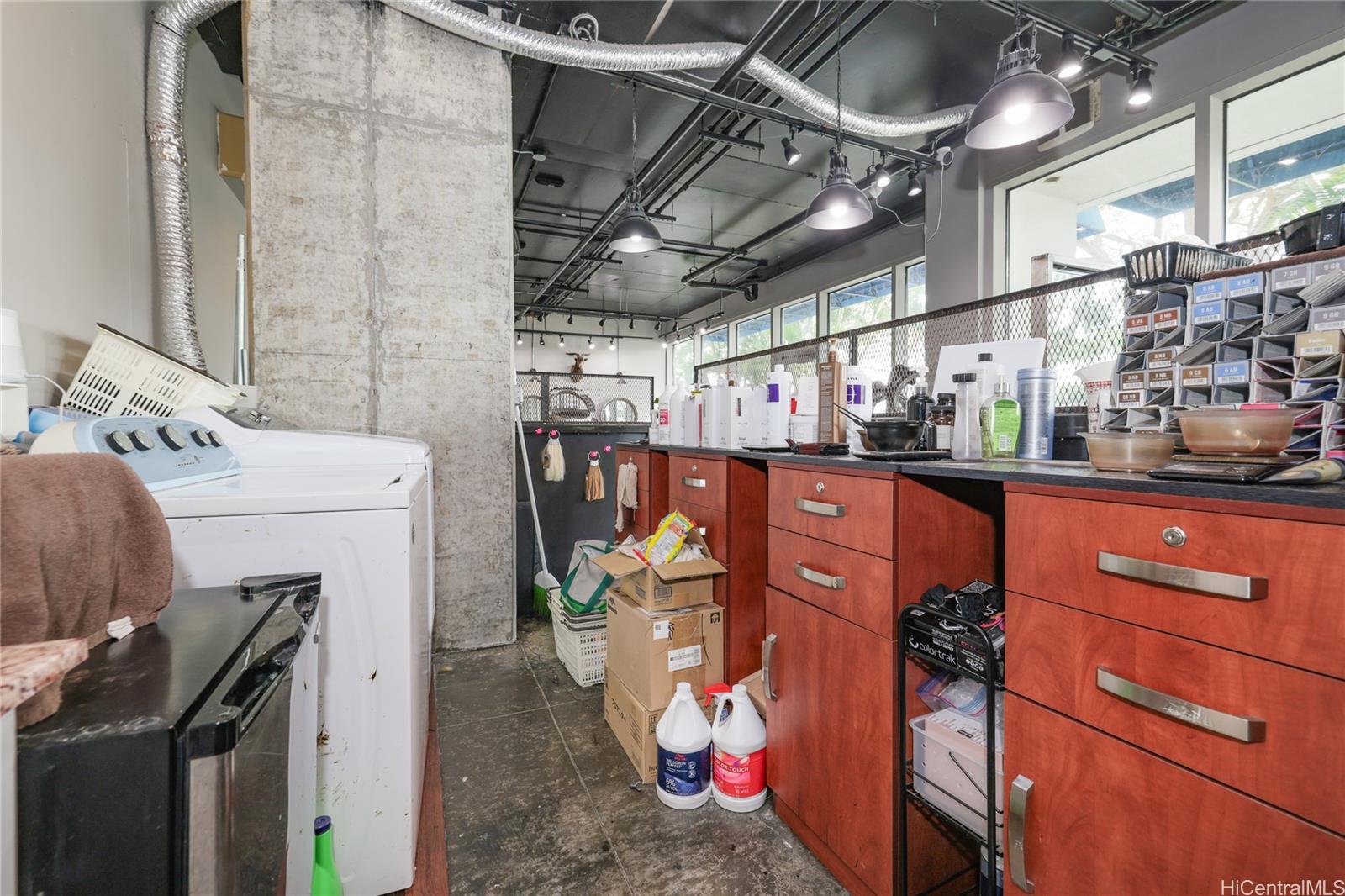 909 Kapiolani Blvd Kakaako  - photo 19 of 21