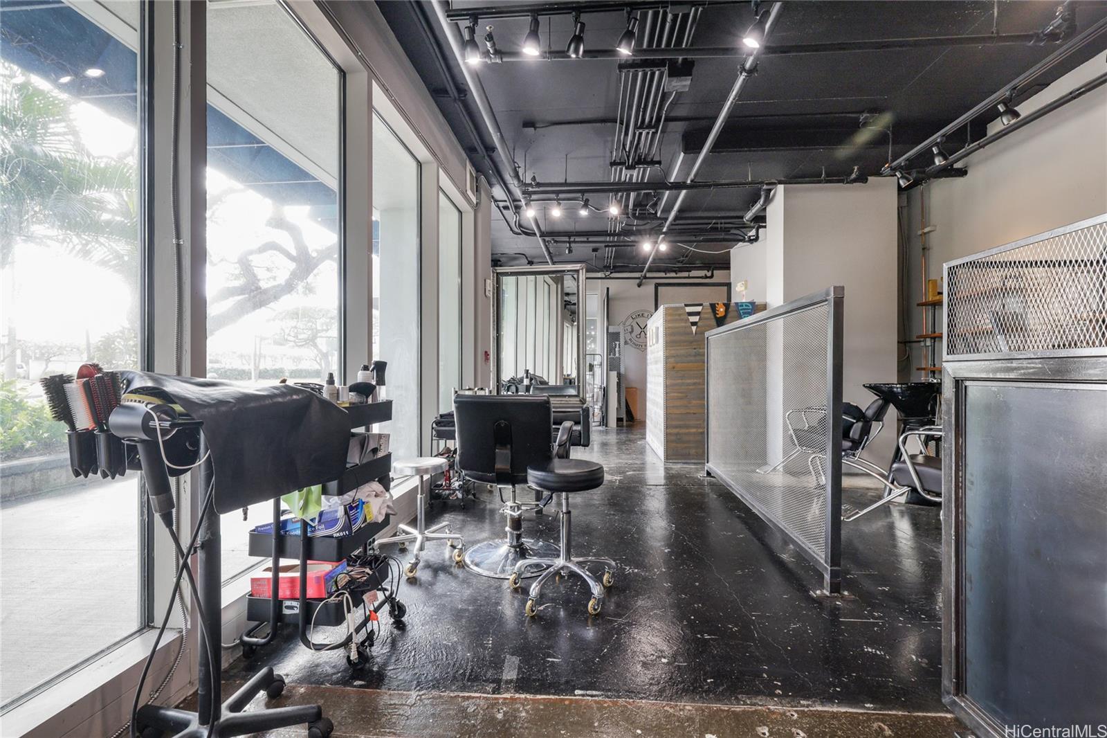 909 Kapiolani Blvd Kakaako  - photo 8 of 21