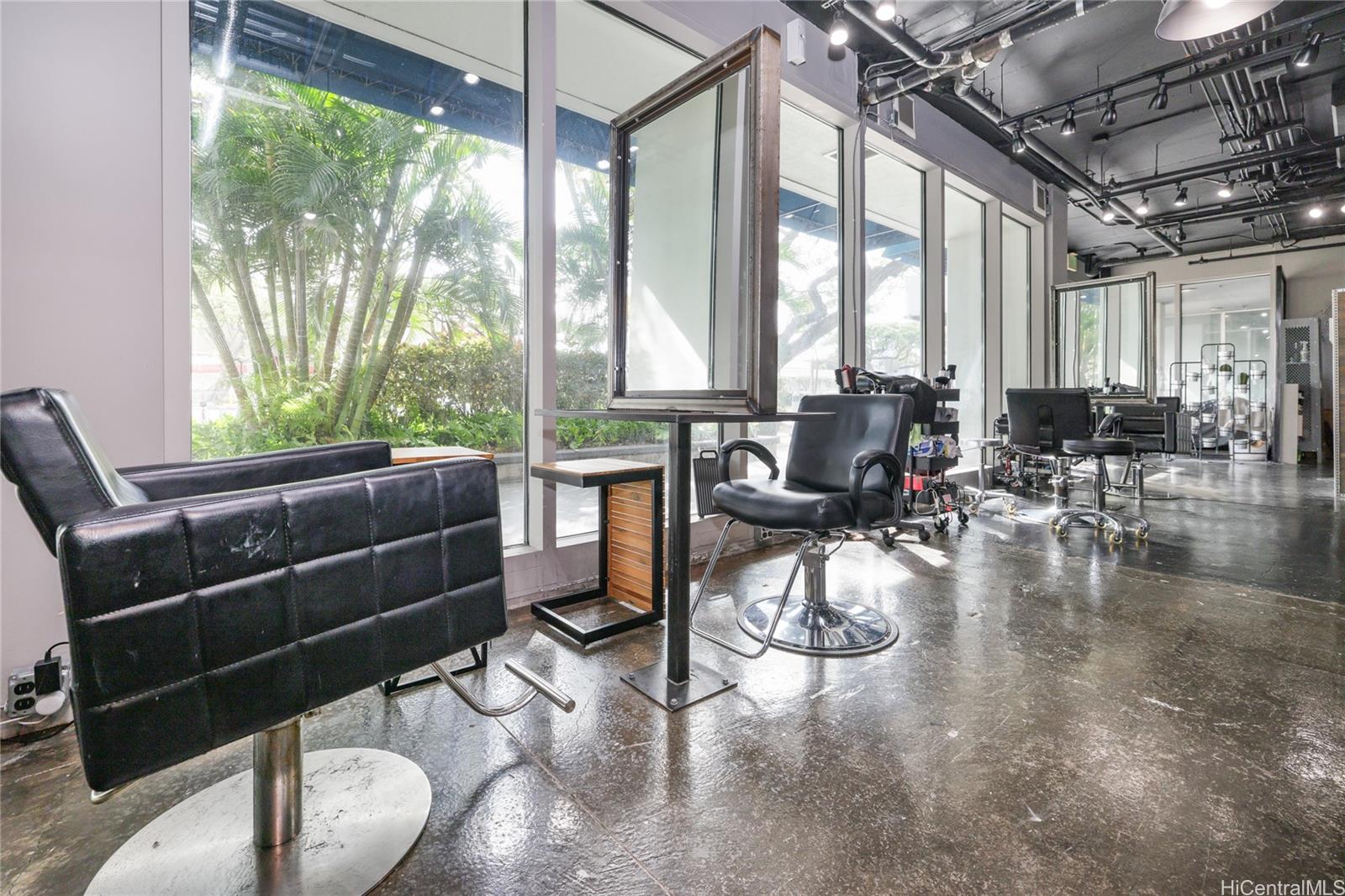 909 Kapiolani Blvd Kakaako  - photo 10 of 21