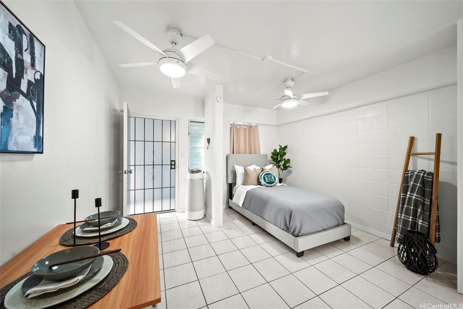 KUILEI GARDENS condo # 210, Honolulu, Hawaii - photo 2 of 17