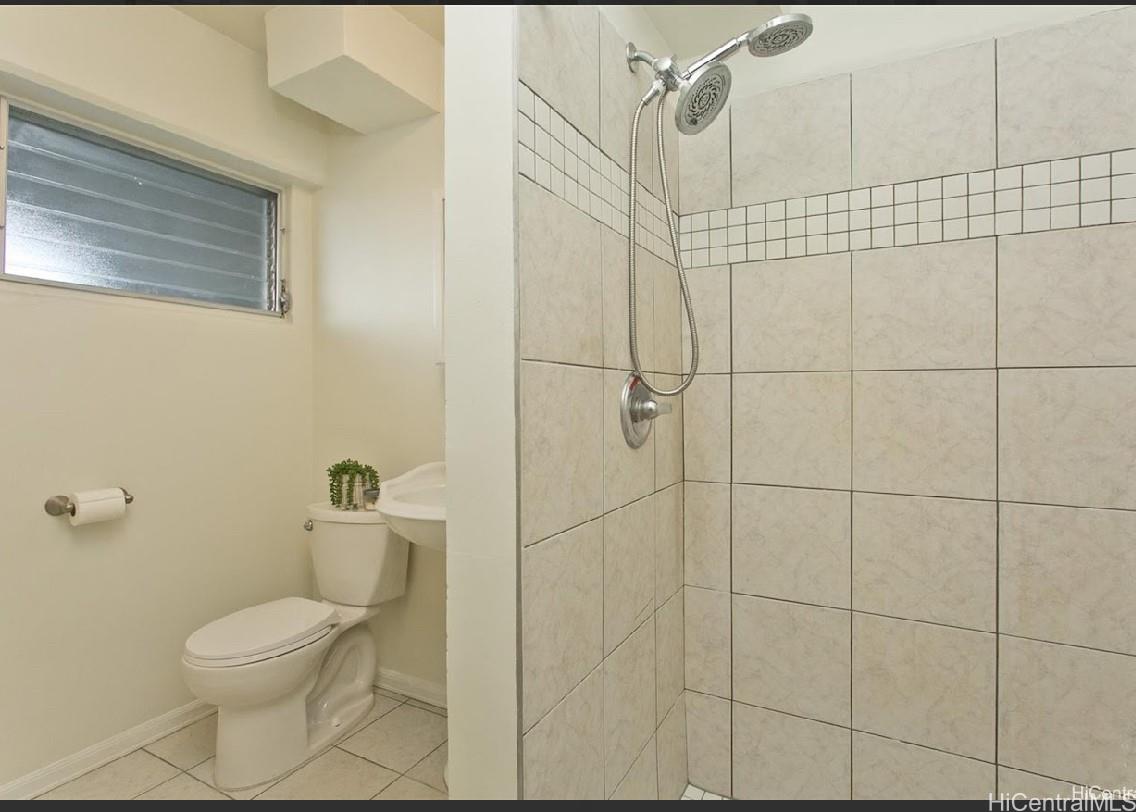 909 University Ave Honolulu - Rental - photo 8 of 10