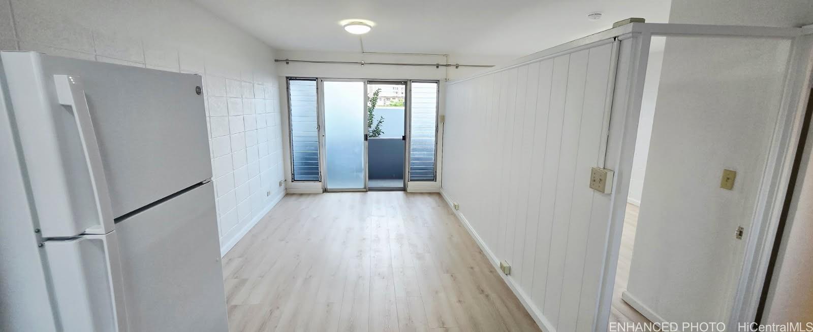 909 University Ave Honolulu - Rental - photo 2 of 13