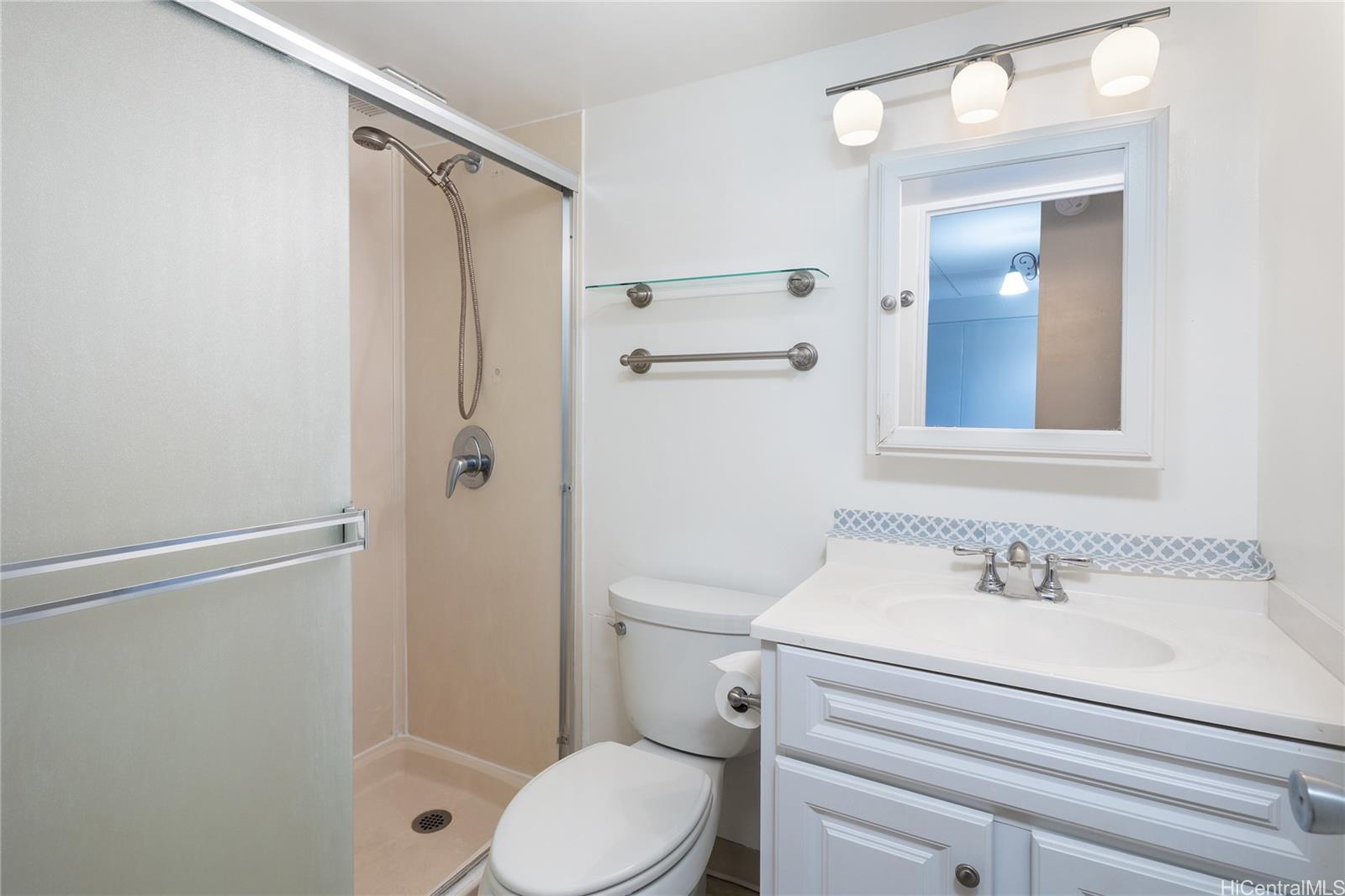 910 Ahana St Honolulu - Rental - photo 12 of 18