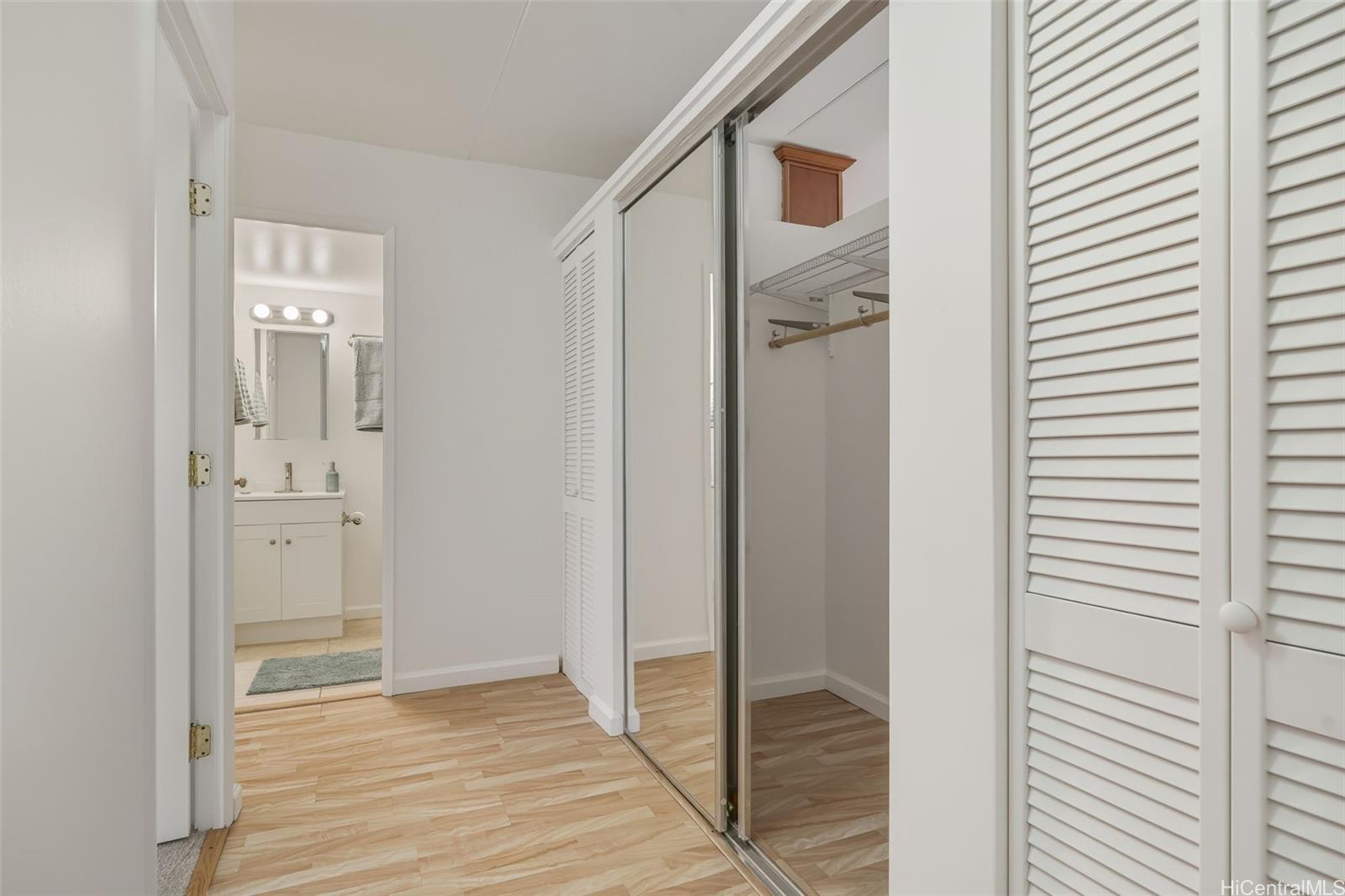 Sandalwood condo # 308, Honolulu, Hawaii - photo 15 of 20