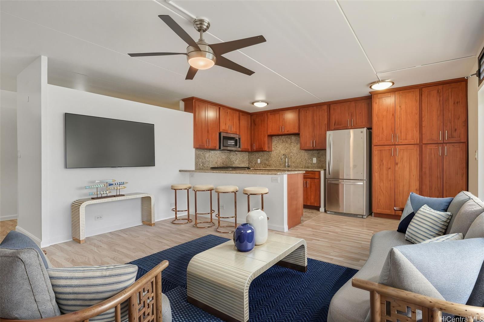 Sandalwood condo # 308, Honolulu, Hawaii - photo 4 of 20