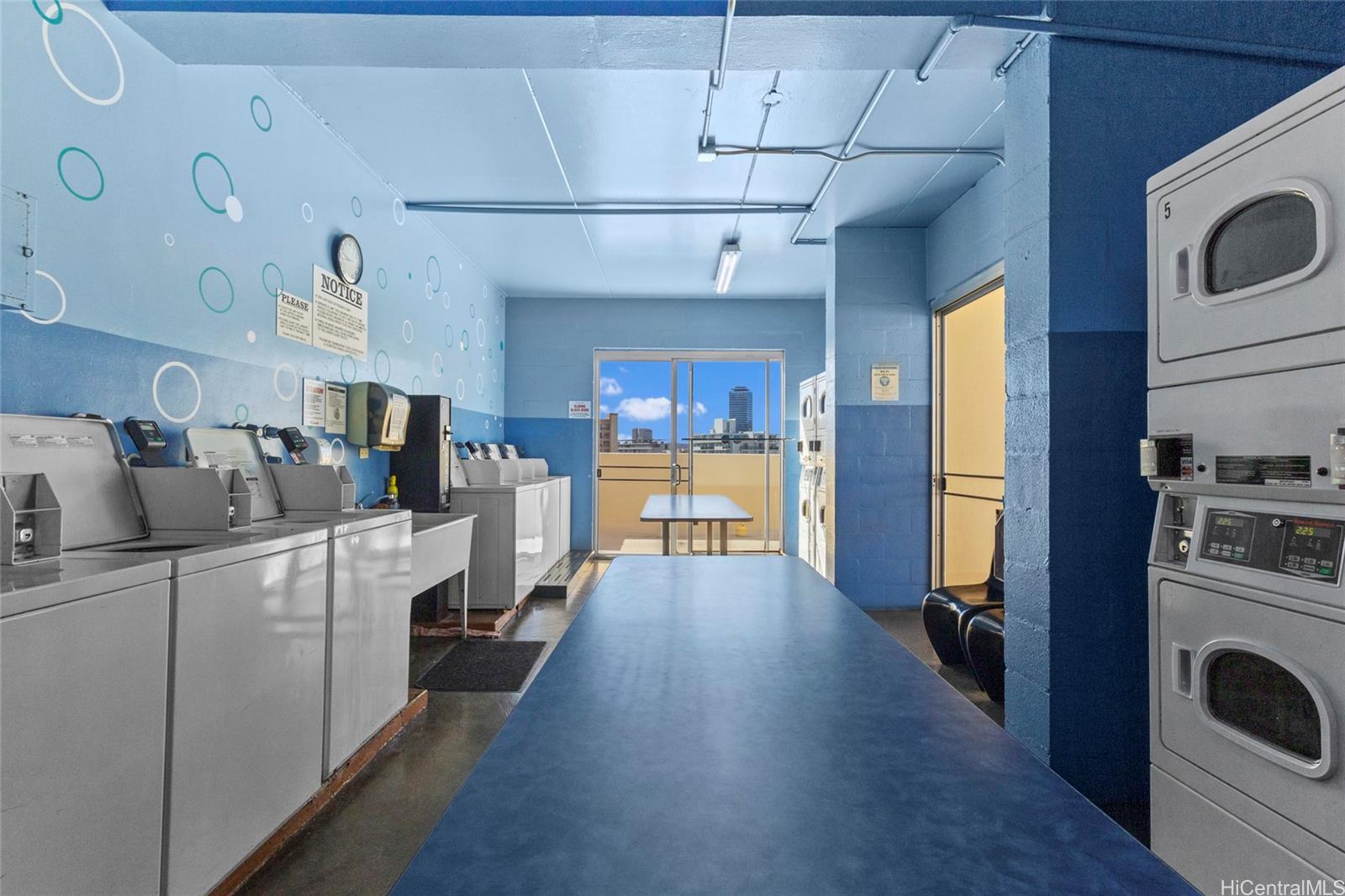 Sandalwood condo # 408, Honolulu, Hawaii - photo 13 of 16