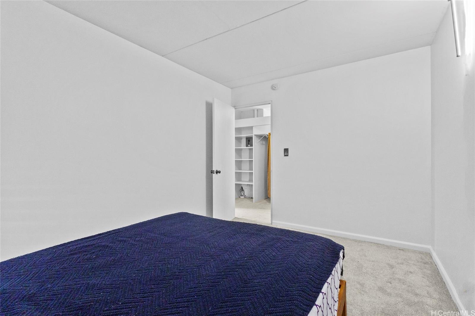 Sandalwood condo # 408, Honolulu, Hawaii - photo 9 of 16