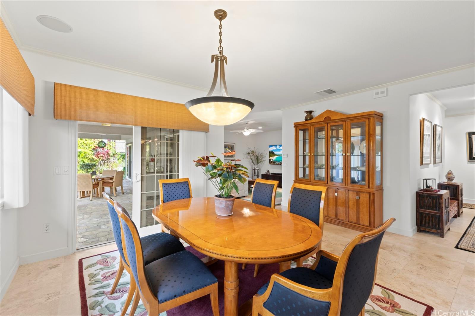 910  Hunakai Street Kahala Area, Diamond Head home - photo 9 of 25