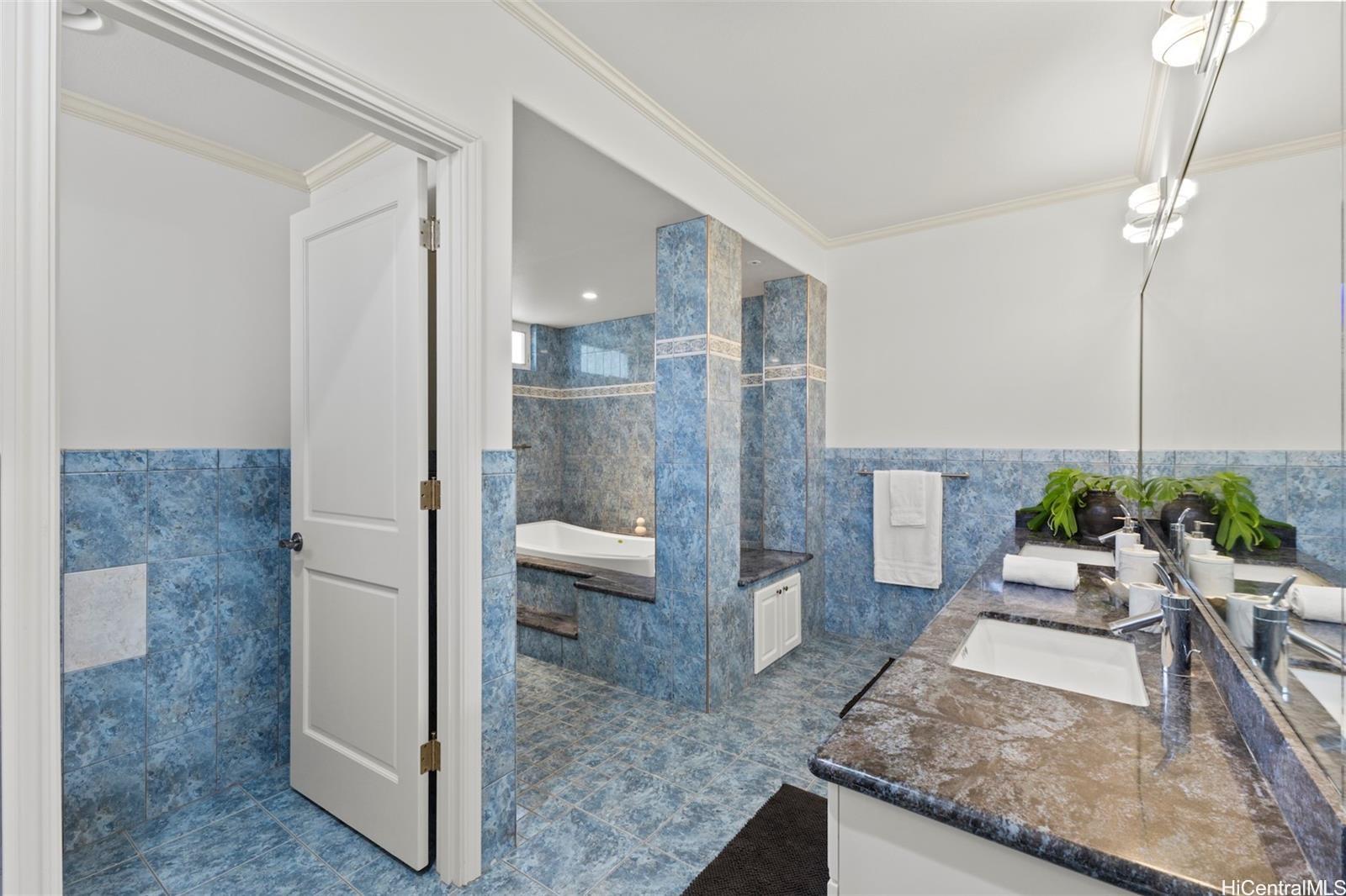 910  Hunakai Street Kahala Area, Diamond Head home - photo 16 of 25