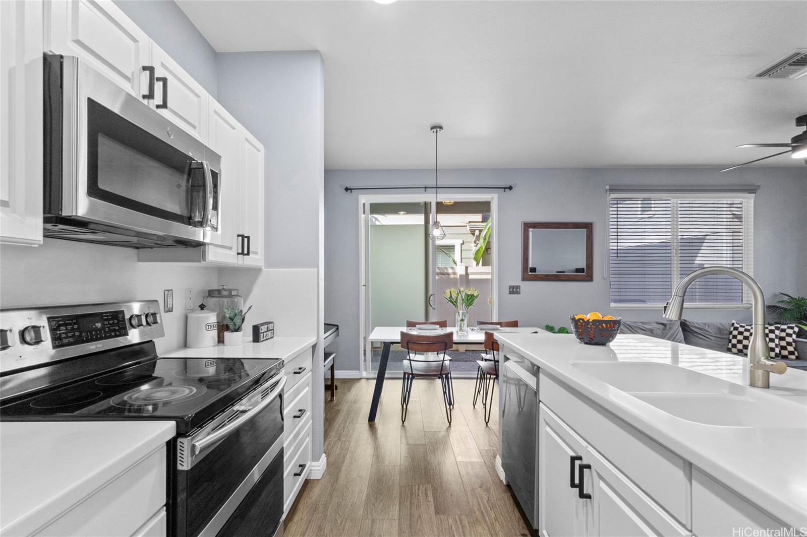 91-1001  Keaunui Drive Ewa Gen Laulani-tides, Ewaplain home - photo 5 of 21