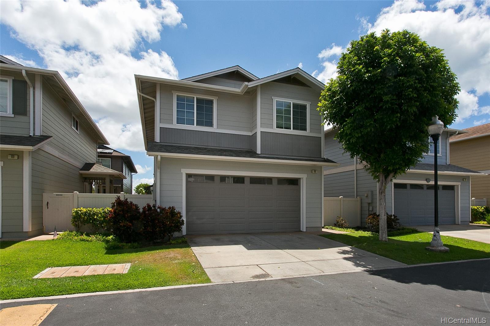 911001 KEAUNUI Drive 166, Ewa Beach, Hi 96706 Ewa Gen Laulanitrades