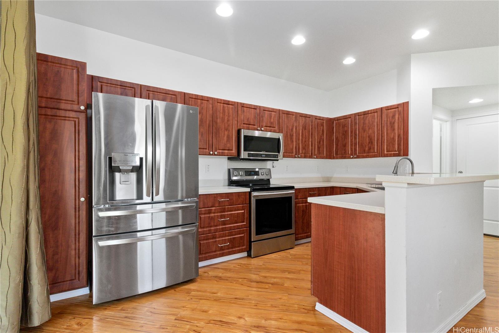 91-1001  Keaunui Drive Ewa Gen Laulani, Ewaplain home - photo 9 of 19