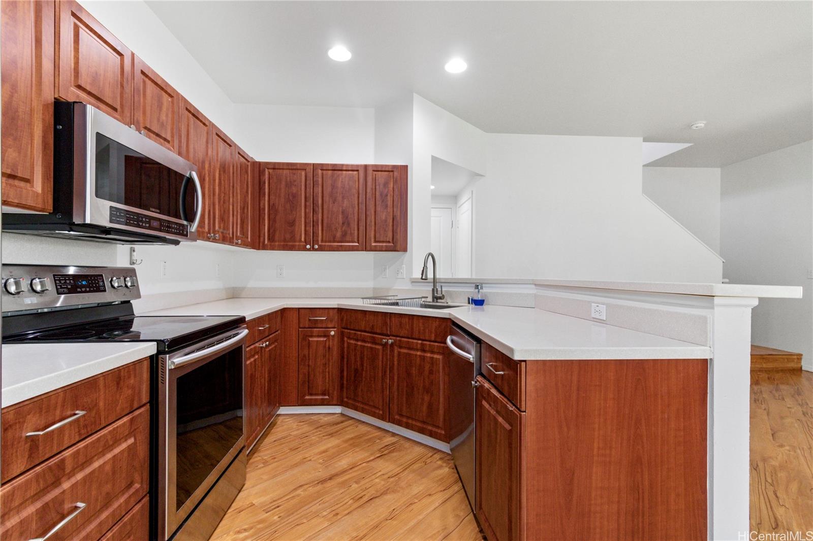 91-1001  Keaunui Drive Ewa Gen Laulani, Ewaplain home - photo 10 of 19