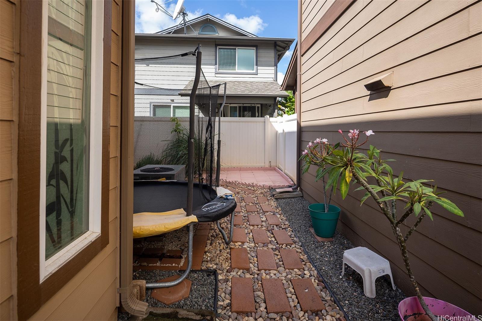 91-1001 Keaunui Drive Ewa Beach - Rental - photo 17 of 19