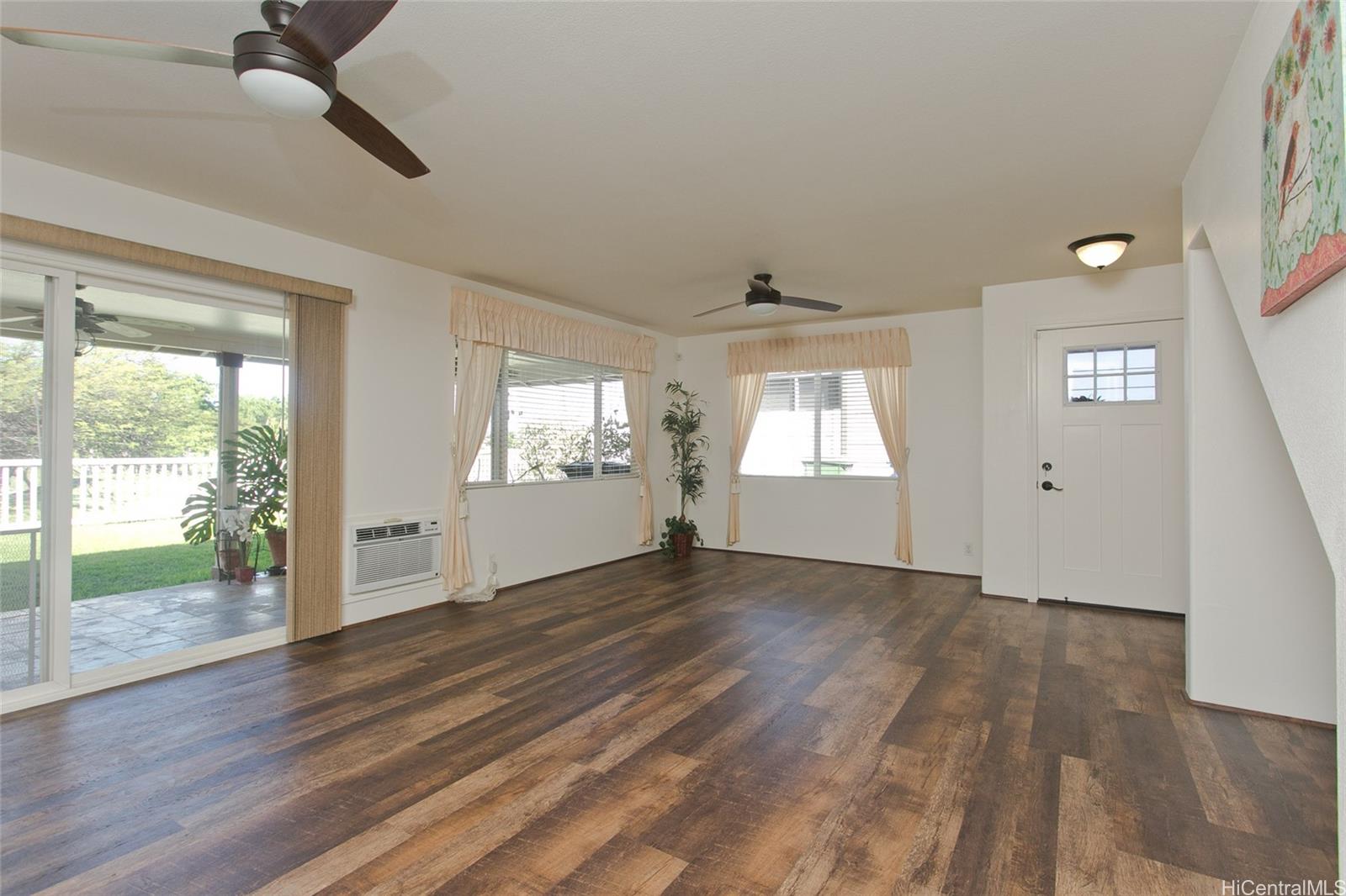 91-1008  Kahiuka Street Ewa Gen Sun Terra South, Ewaplain home - photo 2 of 14