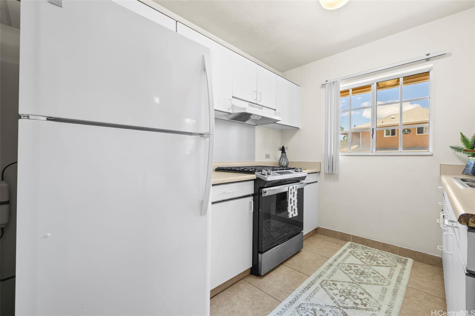 91-1008 Makaaloa Street townhouse # 3E, Ewa Beach, Hawaii - photo 7 of 21